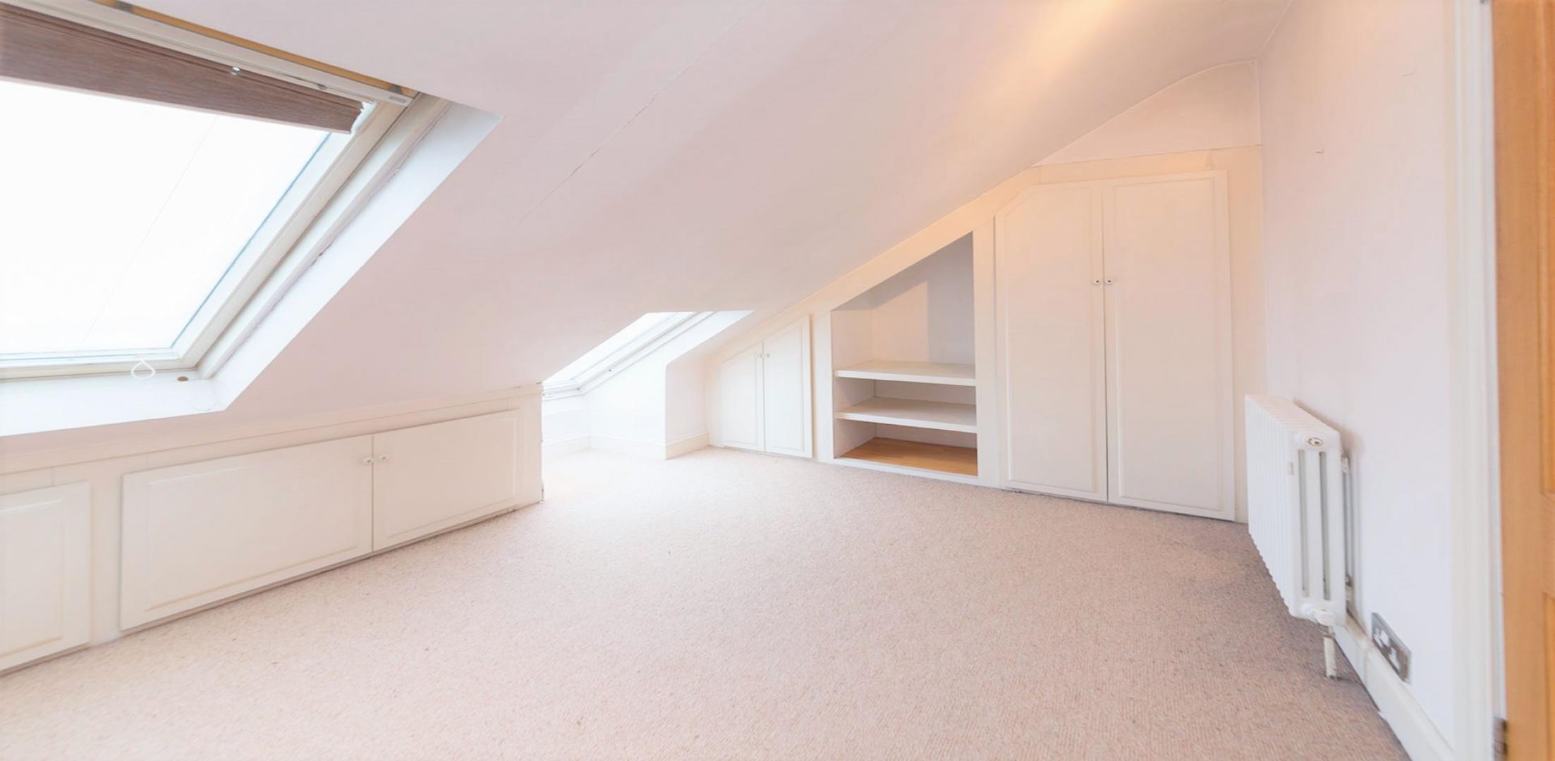 			3 Bedroom, 2 bath, 1 reception Flat			 Richborough Road, Kilburn